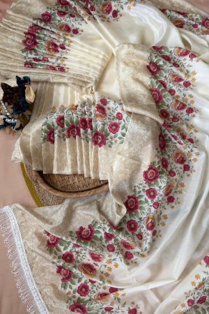 বৈশাখের শাড়ীতে ব্লাউজ পিছ ফ্রি